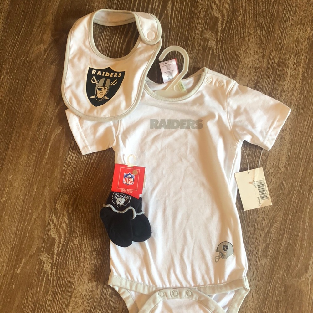Born RAIDERS fan Complete Outfit!!